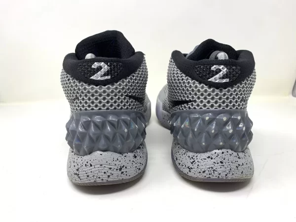 کفش بسکتبال Nike Kyrie 1